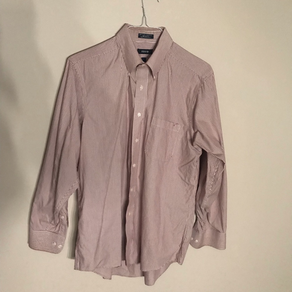 Izod Pinpoint Casual Shirt. White With Red Pinstripes. Size 16 1/2 Large 34-35